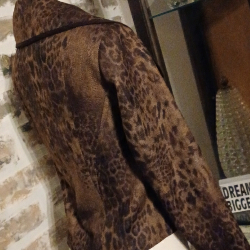 Vex Collection Leopard Print Blazer - image 2